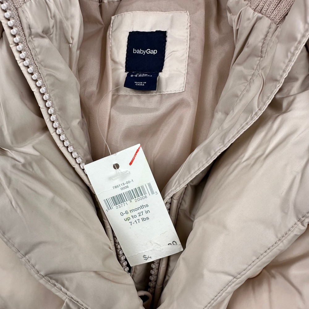 babyGap Puffer Coat Hooded Quilted Cream Baby Girls 0 6 Months - Picture 5 of 8